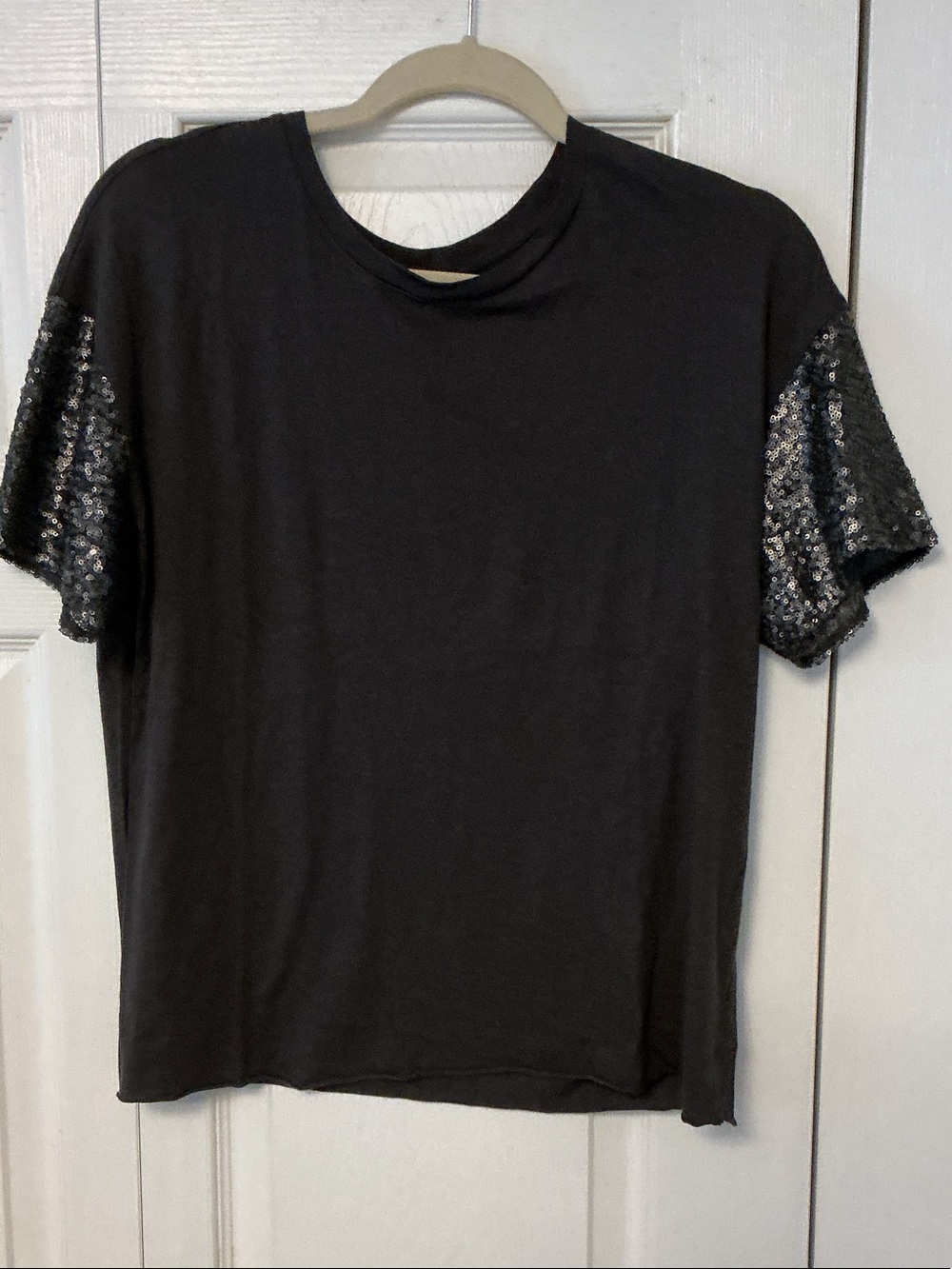 American Eagle Outfitters Dark Gray Tee with Sequin Short Sleeves